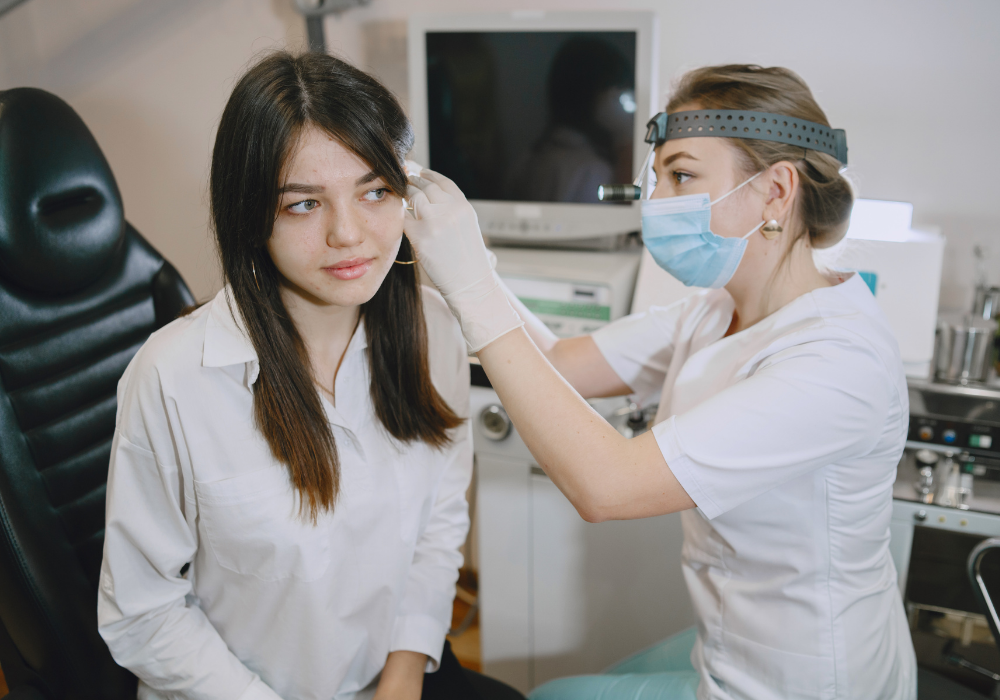 What Is Microsuction? Benefits, Safety & Why It’s the Gold Standard